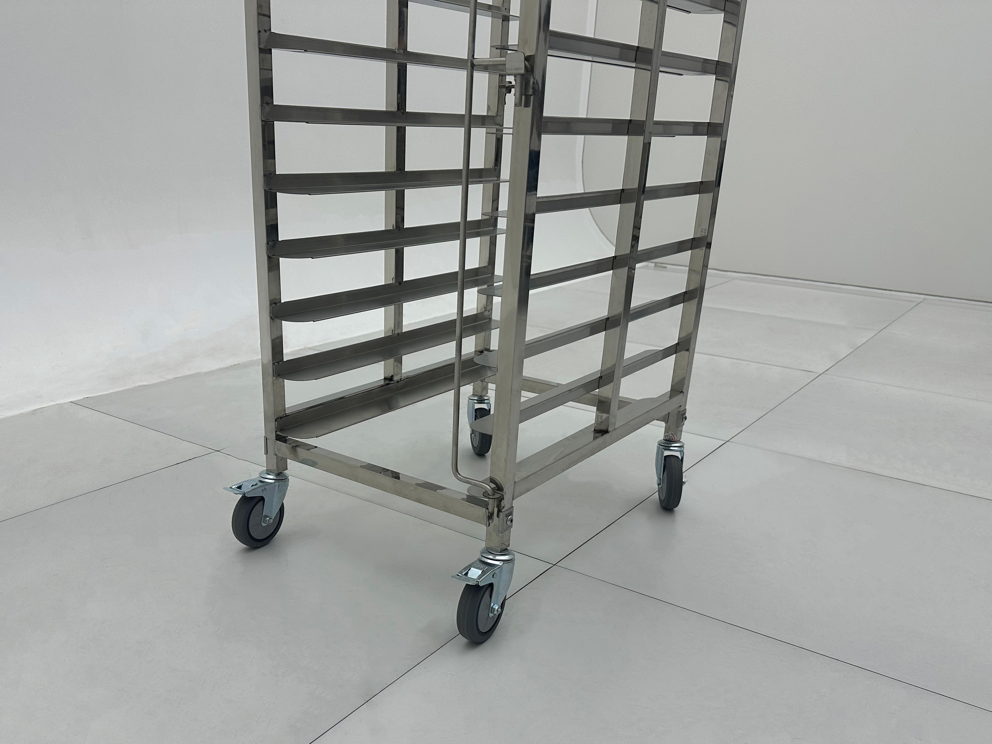 Stainless Steel 12-Tier Commer - Commercial Kitchen Parts & Service recensie en prijs